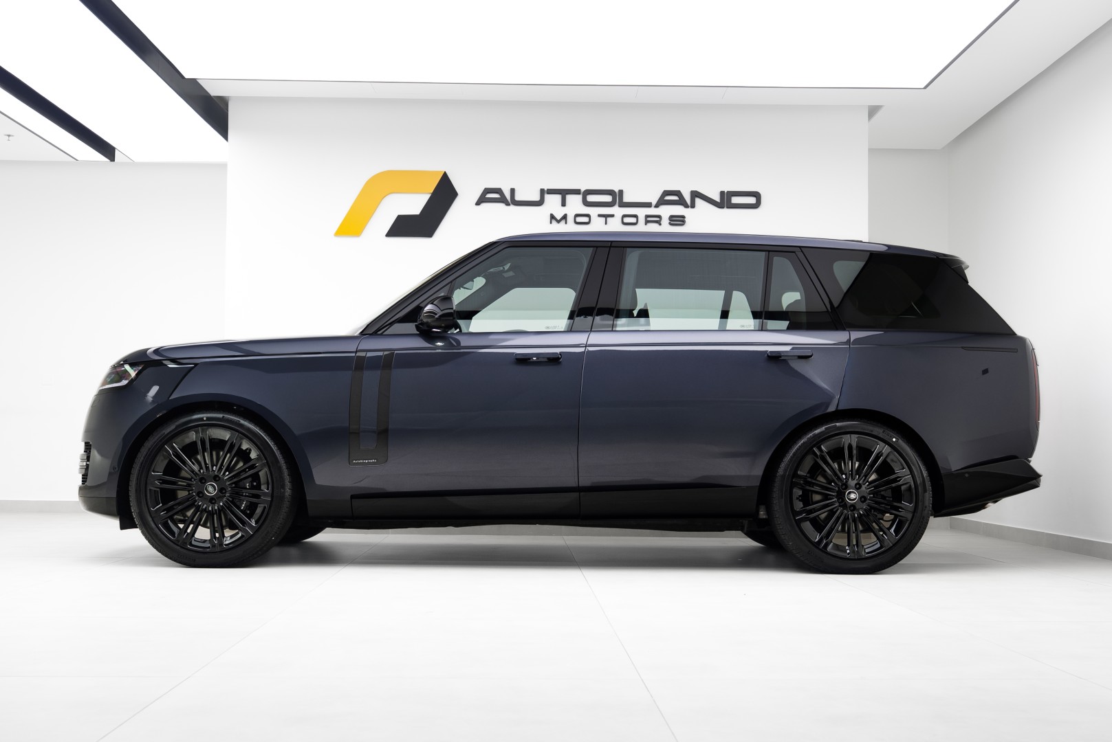 2025 RANGE ROVER P530 AUTOBIOGRAPHY LWB | MAIN DEALER WARRANTY 5 YEARS